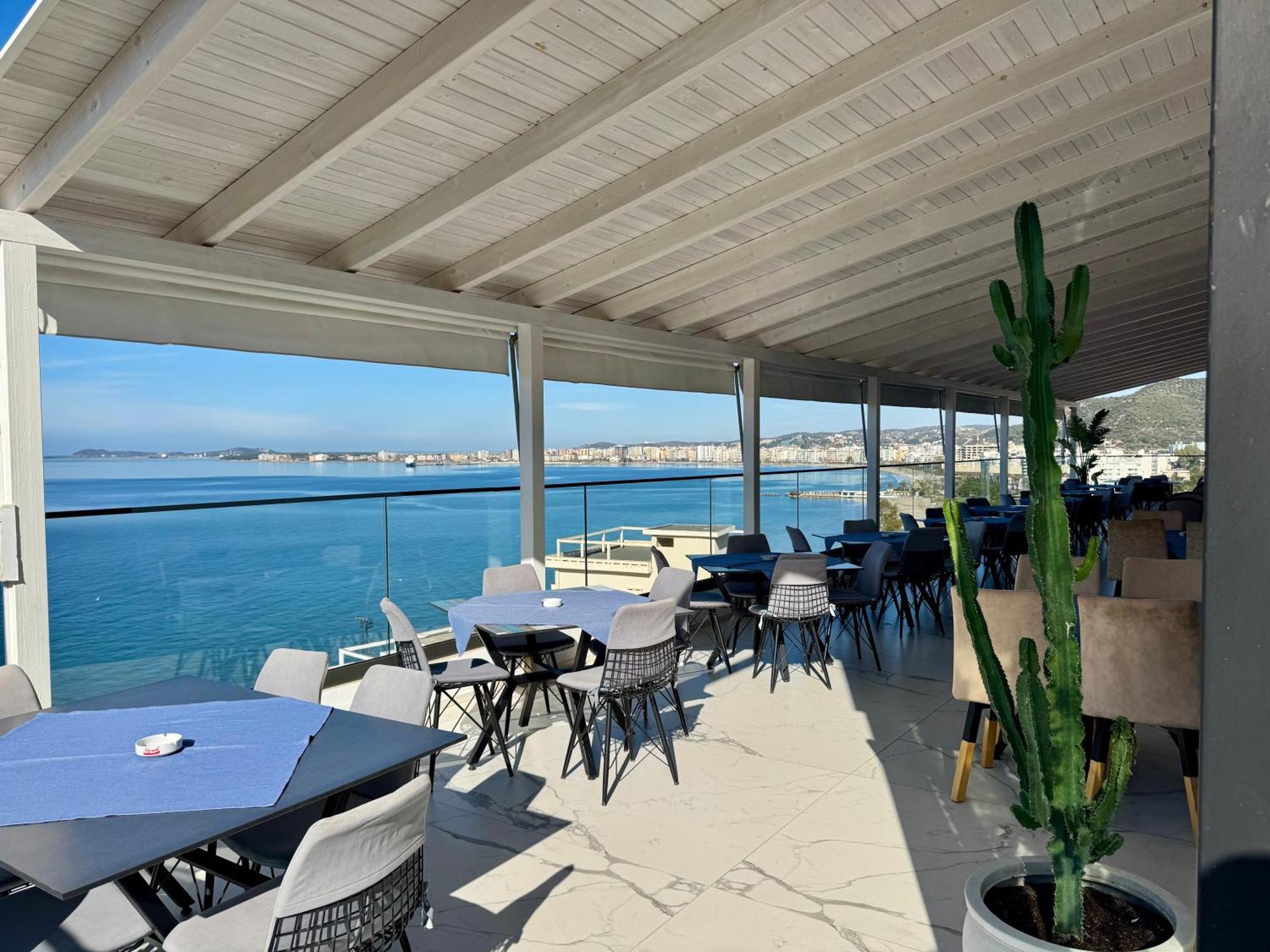 Hotel Britania Vlore Exterior photo